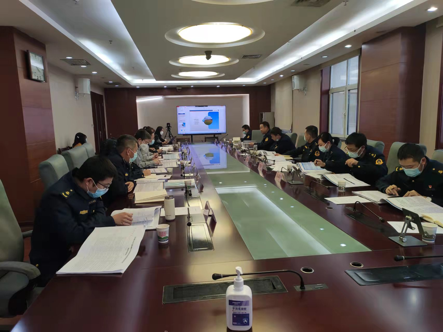 图片2.png 图片2.png