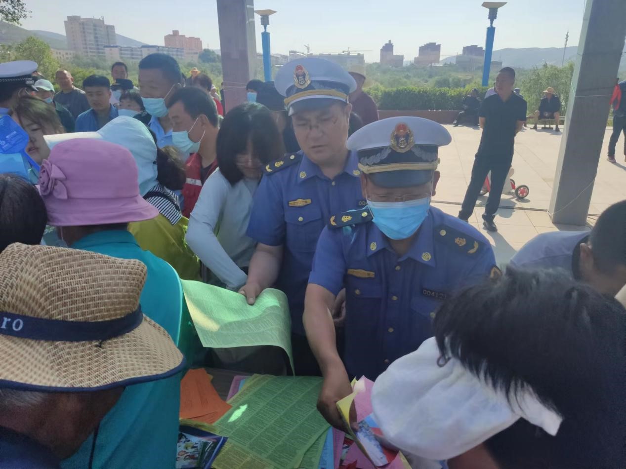 图片2.jpg 图片2.jpg