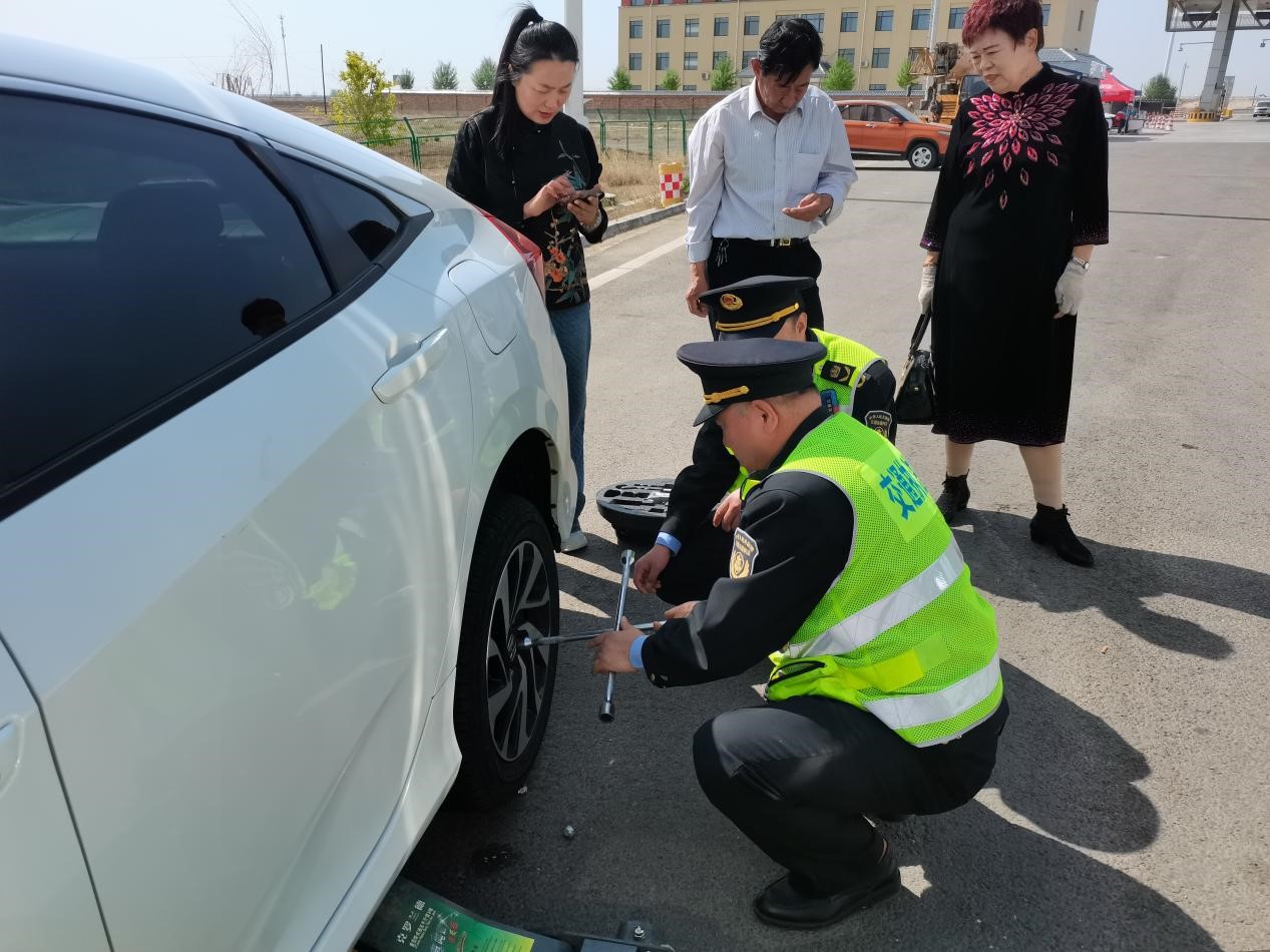 图片4.jpg 图片4.jpg