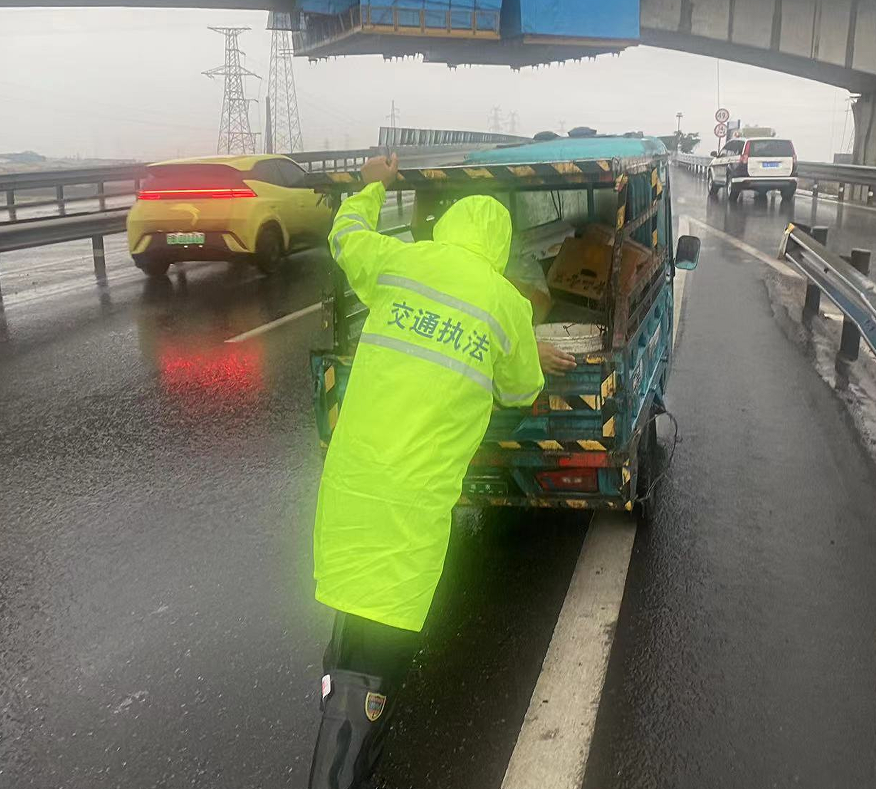 QQ浏览器截图20240811220232.png QQ浏览器截图20240811220232.png