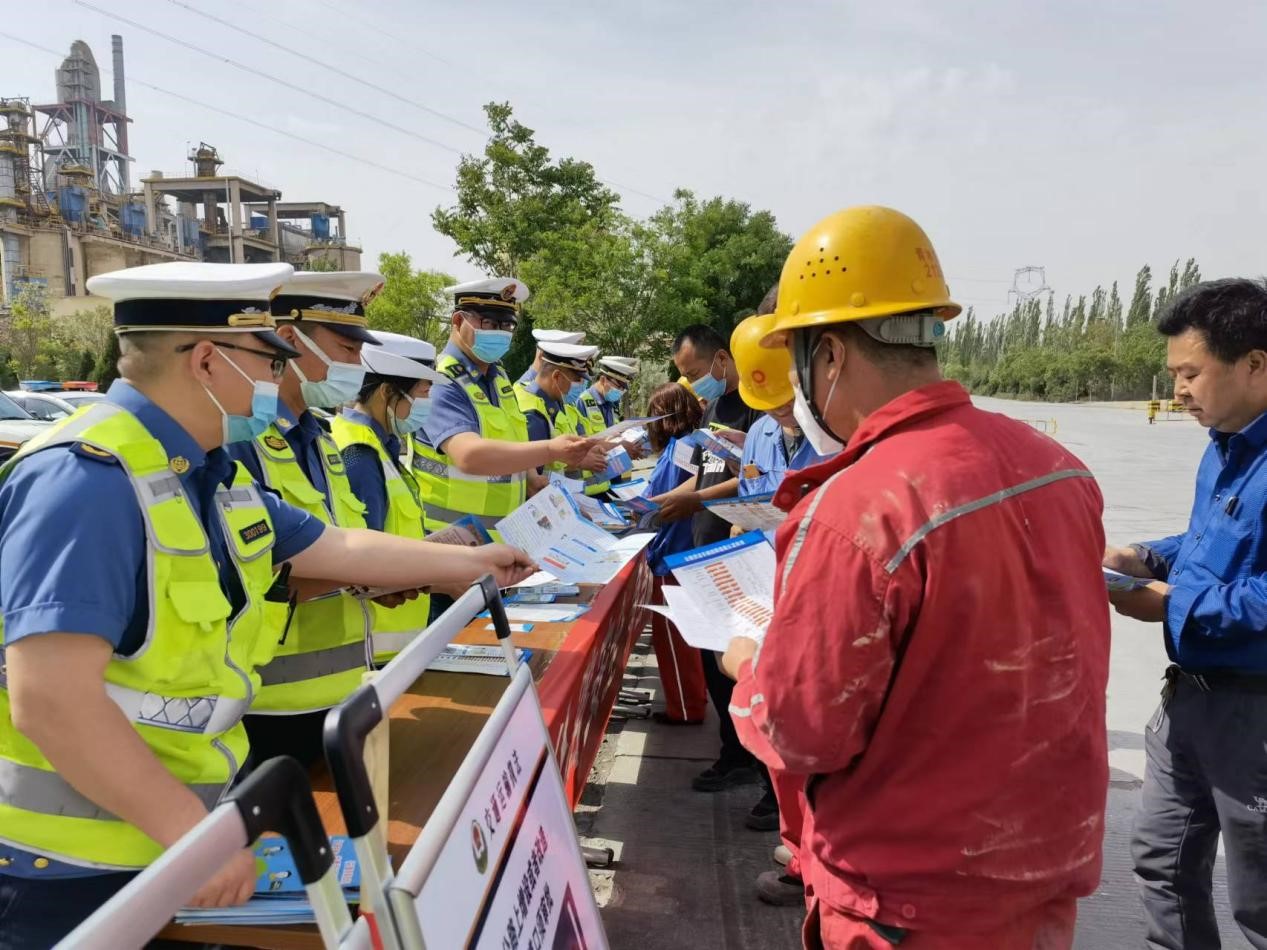 图片4.jpg 图片4.jpg