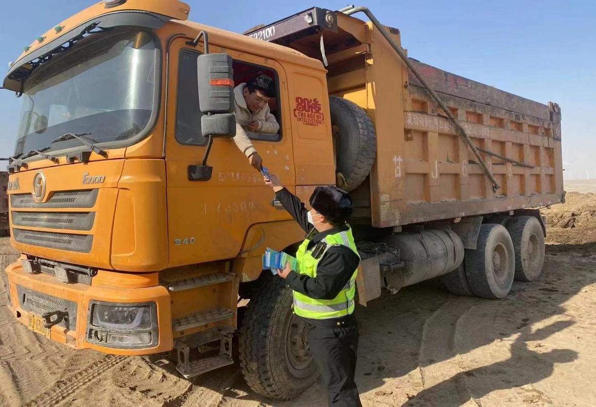 图片2.jpg 图片2.jpg