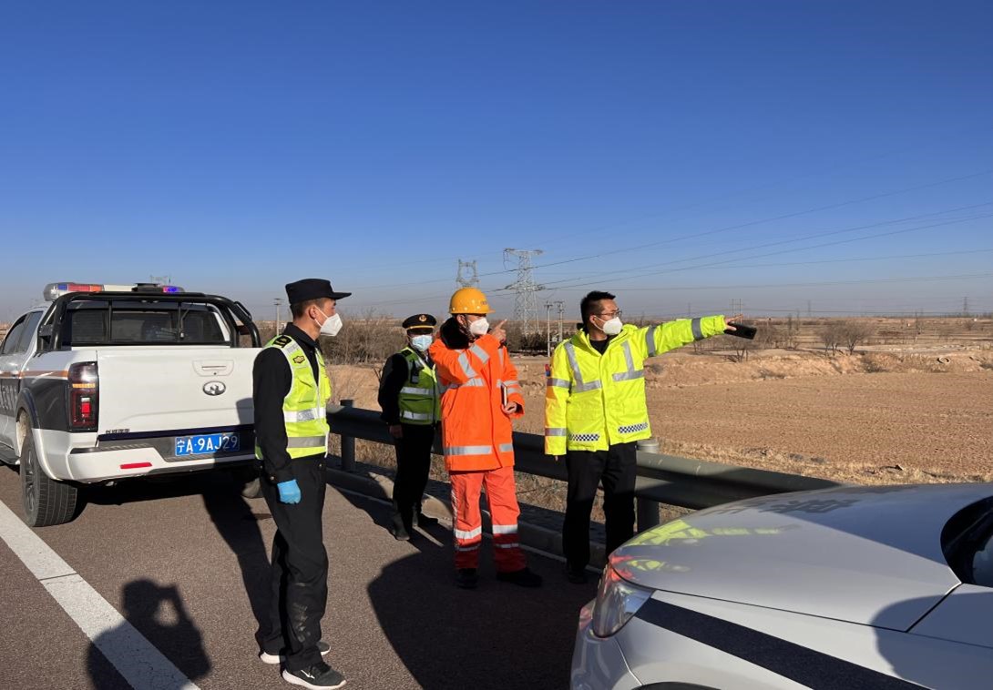 图片2.jpg 图片2.jpg