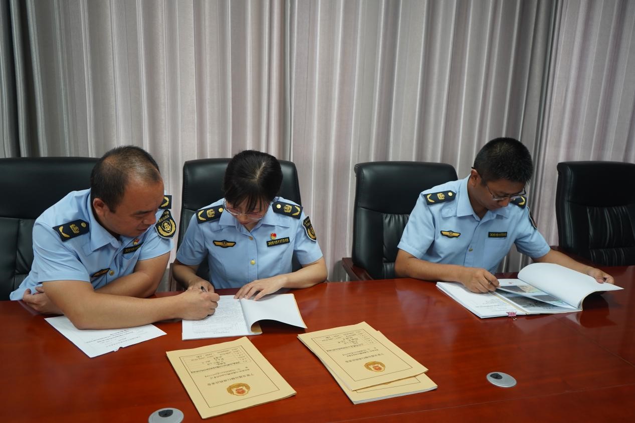 图片1.jpg 图片1.jpg