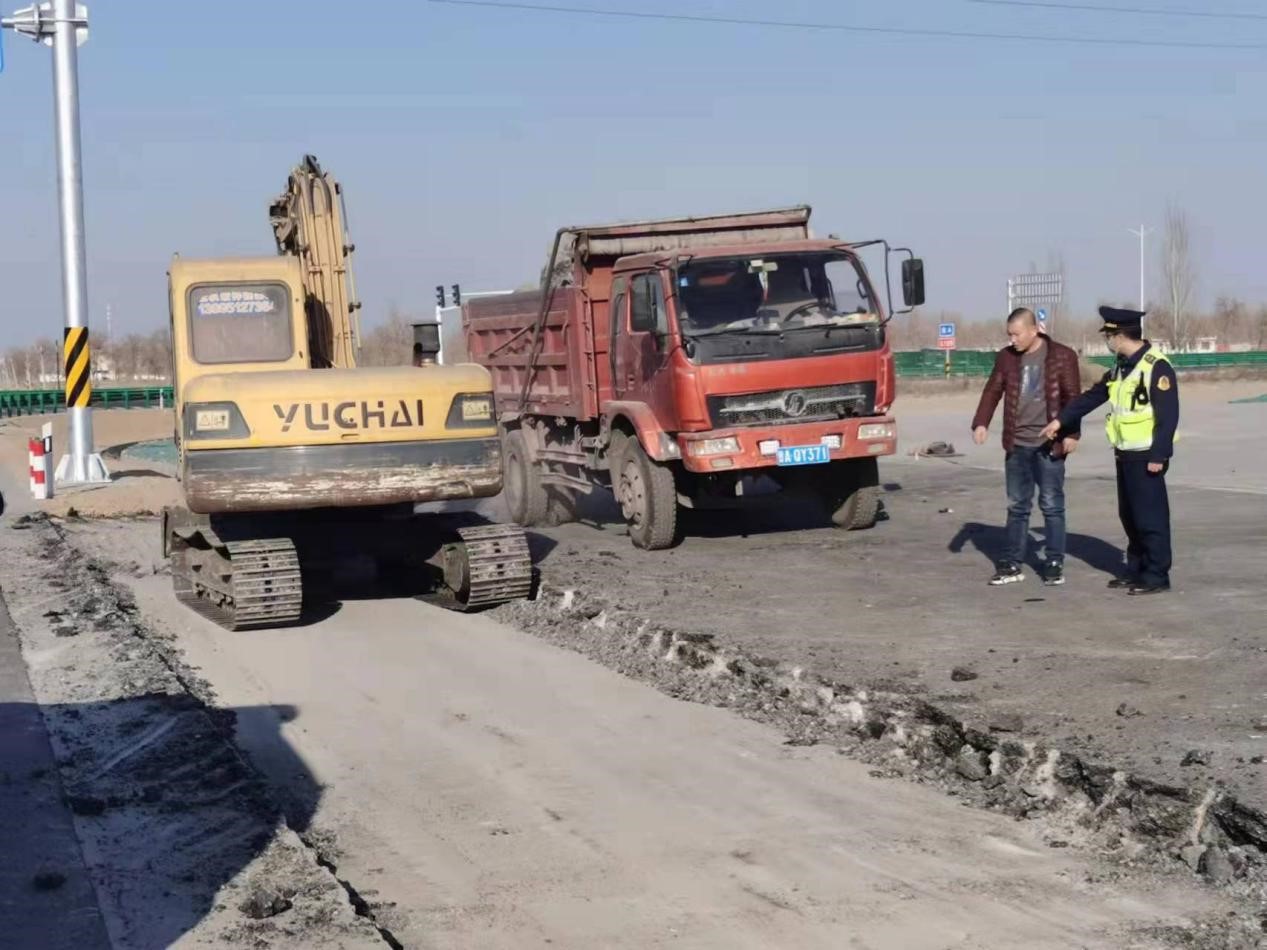 图片2.jpg 图片2.jpg